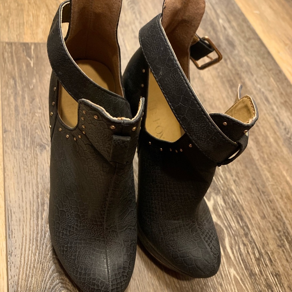 Black Snake Skin Platform Bootie Heels